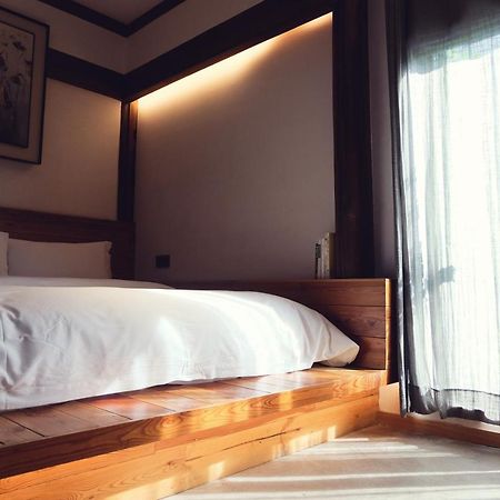 Huangshan Seeing Inside Boutique Hotel Tunxi エクステリア 写真